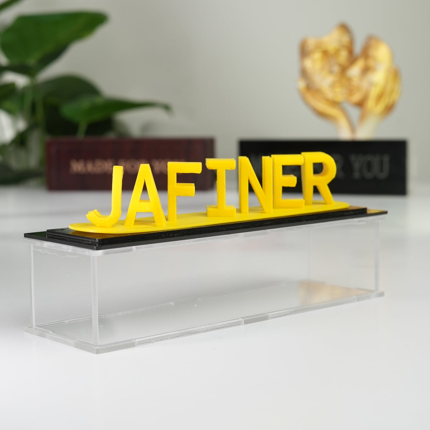 Two names fused in 3D illusion lamp
