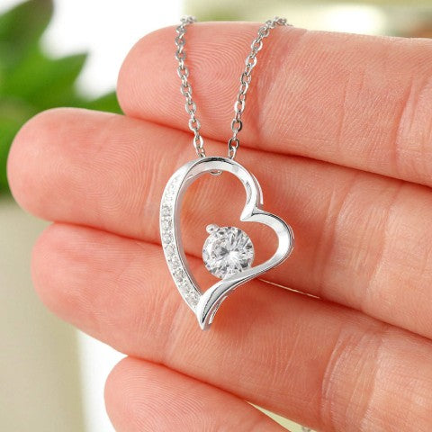 18Kerat, diamond inside a heart Necklace